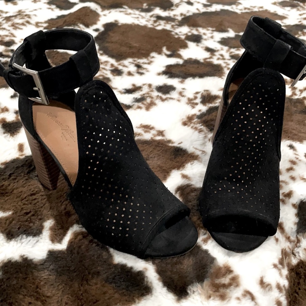 Black open toe heel